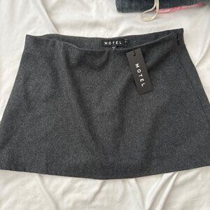 Motel Women's Grey Skirt